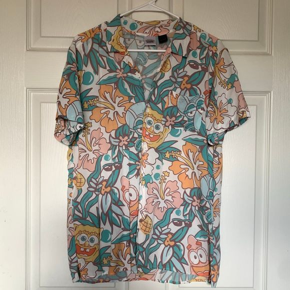 SQUAREPANTS SHORT SLEEVE GRAPHIC BUTTON-DOWN SHIRT - Picture 1 of 4